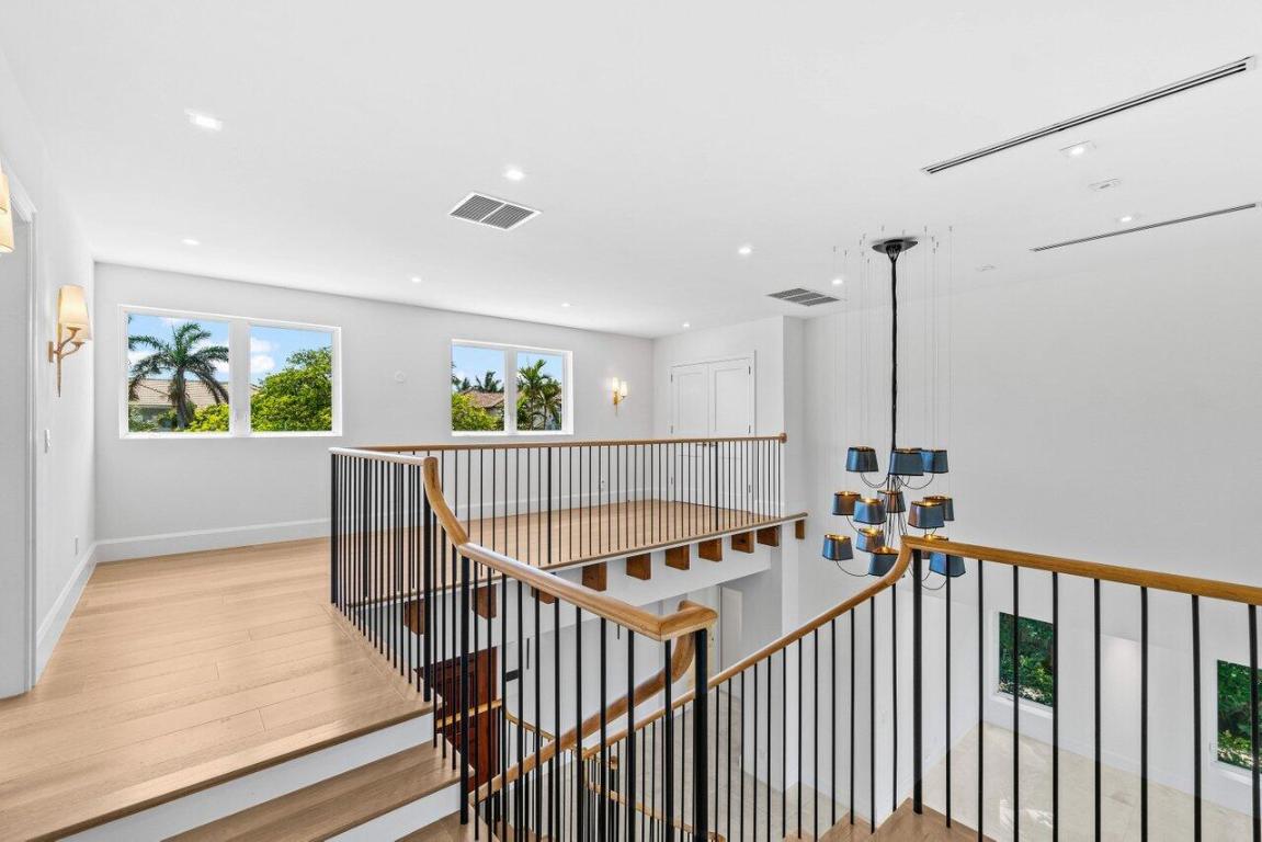 POINT MANALAPAN 9 - Residential