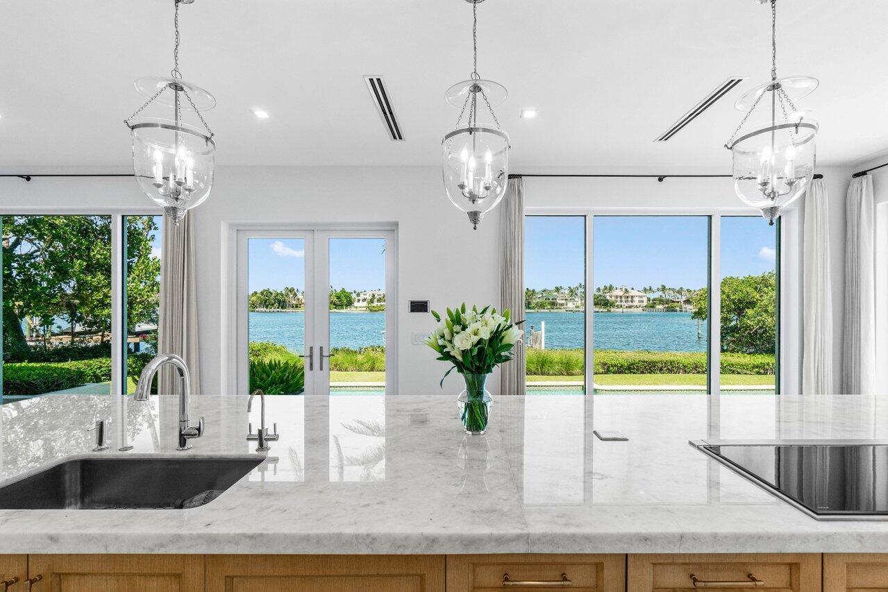 POINT MANALAPAN 9 - Residential