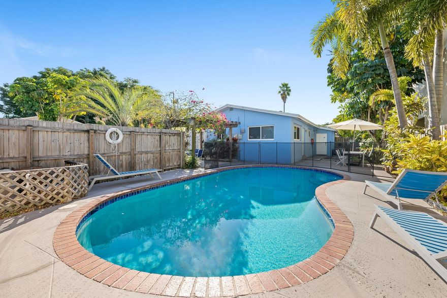 Adorable 2/2 remodeled 1/2 of duplex in Croissant Park with a shared pool and private patio. This is an annual rental and can be rented furnished or unfurnished. The Pool is shared / Laundry is shared. Great landlords who take pride in maintaining their home. Landlords will require a RentSpree report and application. Available starting 12/15/2025. Croissant Park The ideal location in Fort Lauderdale close to everything. Small town vibe in a big city & entertainment super close. Less than 2 miles to Broward Center for performing arts, Museum of Discovery & Science NSU Art Museum Less than 3 miles to the Ocean, 2 miles to Las Olas Night Life Dining & Shopping. Quick access to 95 / 595 for commutes & under 10 min to Airport. Walk to Gore Betz play ground an park. NO HOA. NO Pets