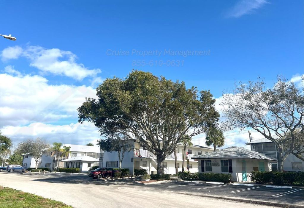 Photo of 360 Fiesta Avenue #A121, Tequesta, FL 33469 (MLS # R10987876)