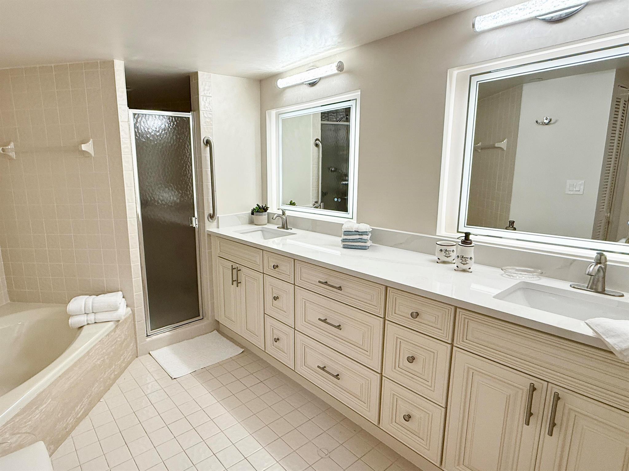 THIRTY FIVE SIXTY CONDO - Residential