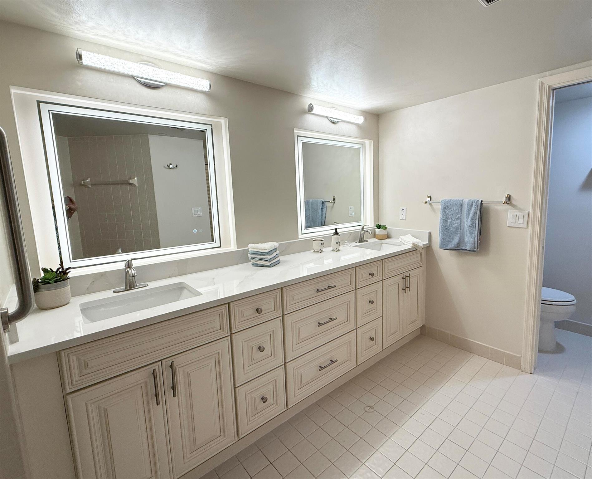 THIRTY FIVE SIXTY CONDO - Residential