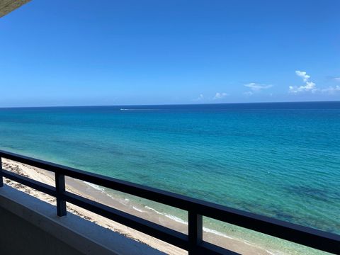 A home in South Palm Beach