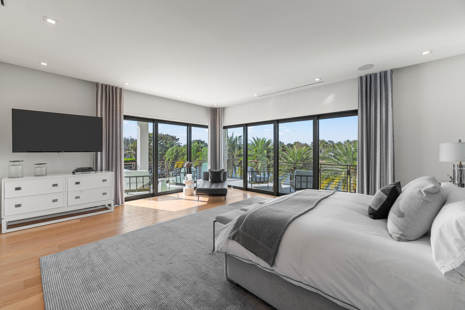 CYPRESS ISLAND OF PALM BEACH POLO & COUNTRY CLUB - Residential