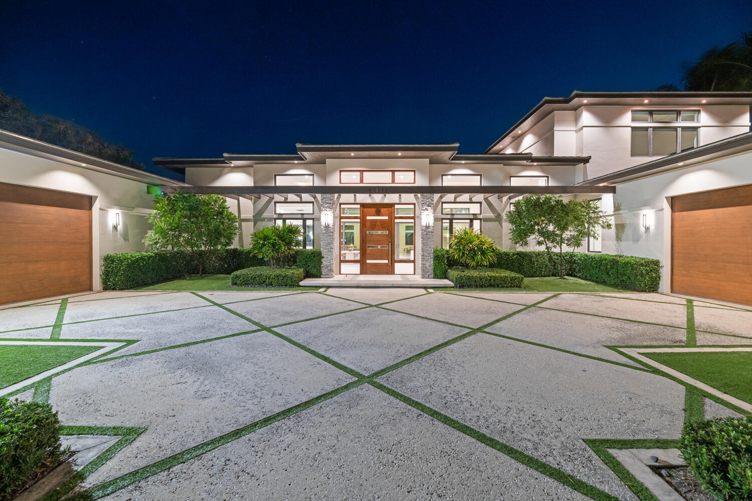 CYPRESS ISLAND OF PALM BEACH POLO & COUNTRY CLUB - Residential