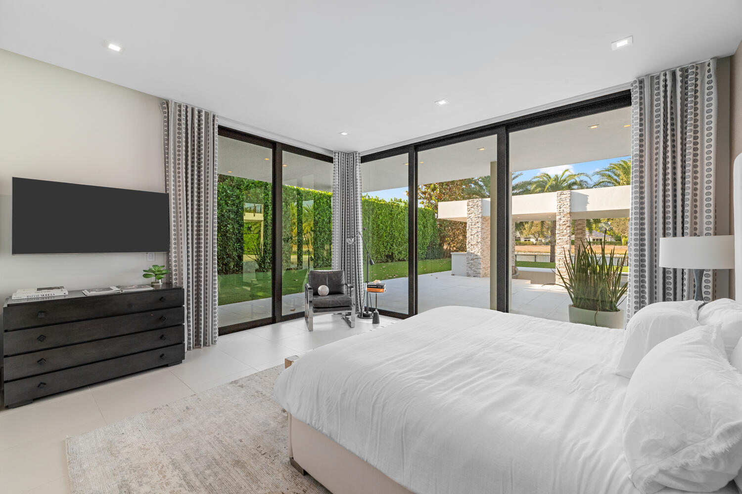 CYPRESS ISLAND OF PALM BEACH POLO & COUNTRY CLUB - Residential