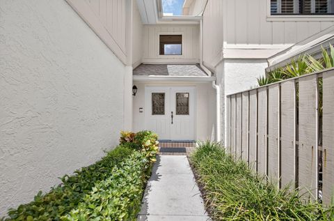 16942 Waterbend Drive 258 Jupiter FL 33477