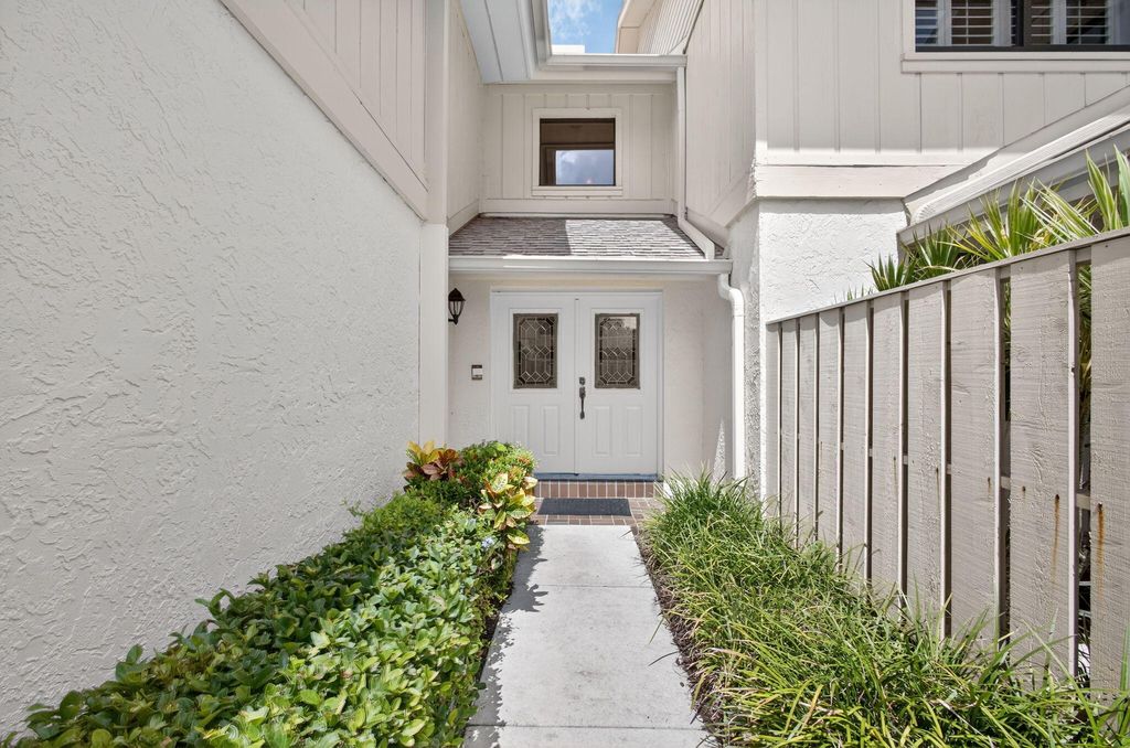 Photo of 16942 Waterbend Drive #258, Jupiter, FL 33477 (MLS # R11120251)