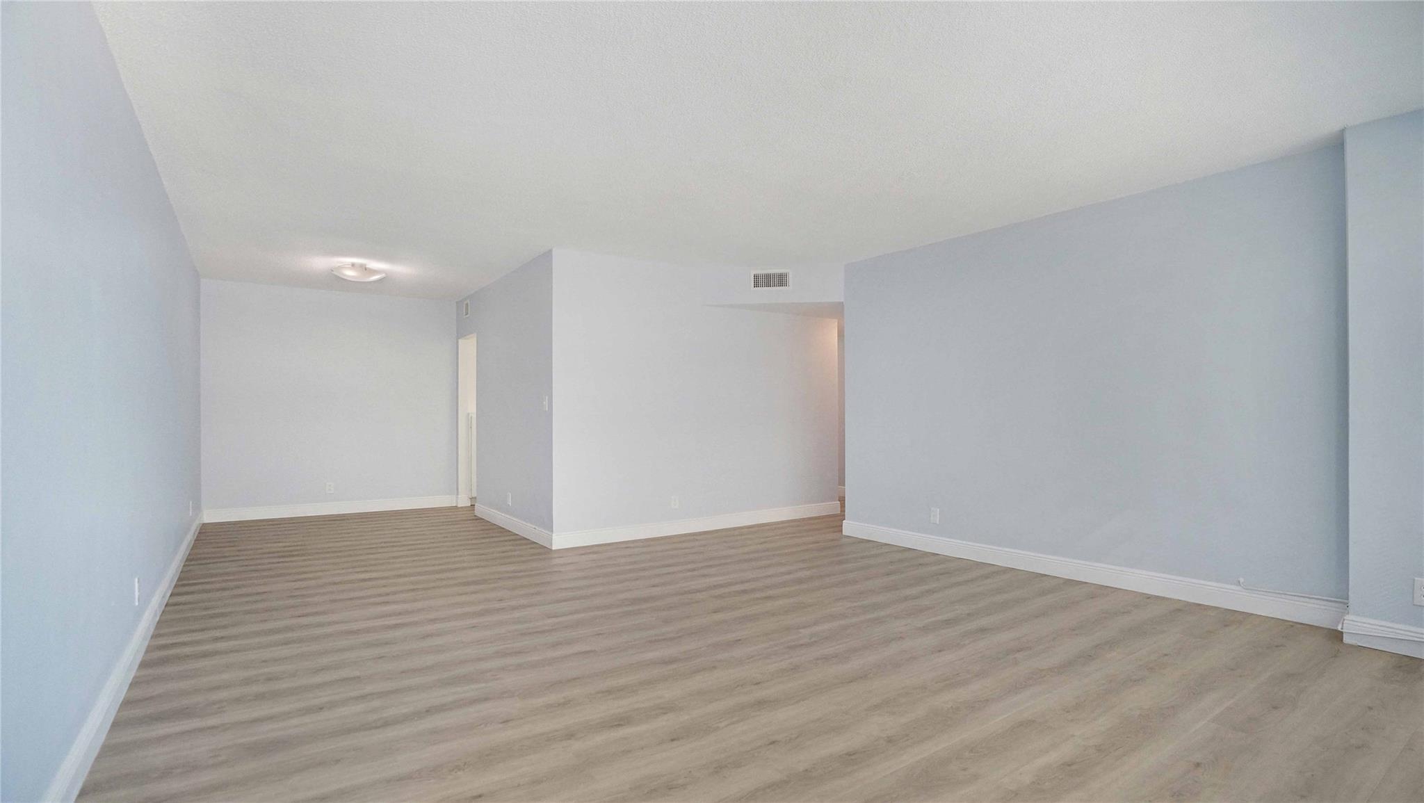 4010 Galt Ocean Dr 214