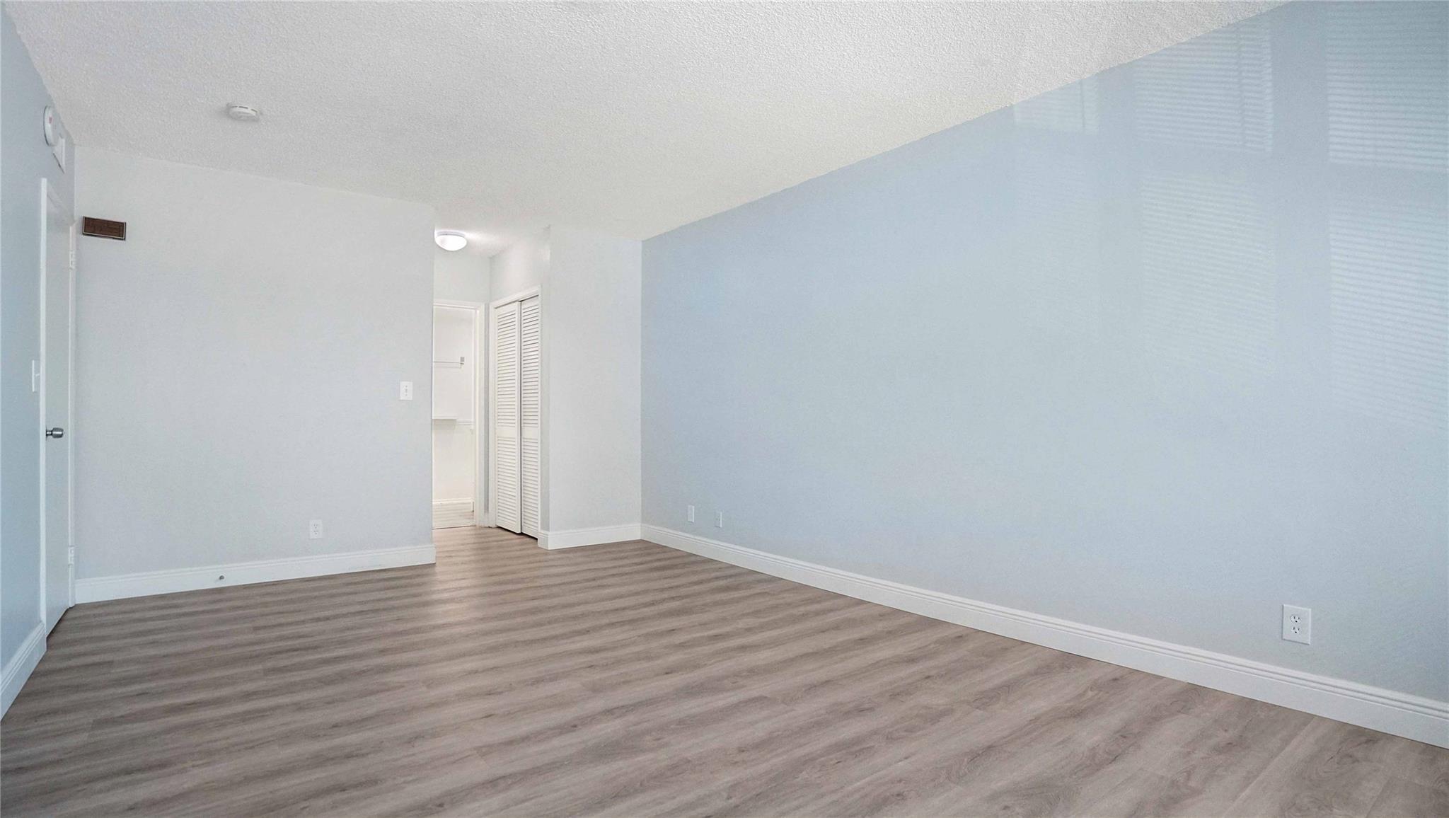 4010 Galt Ocean Dr 214