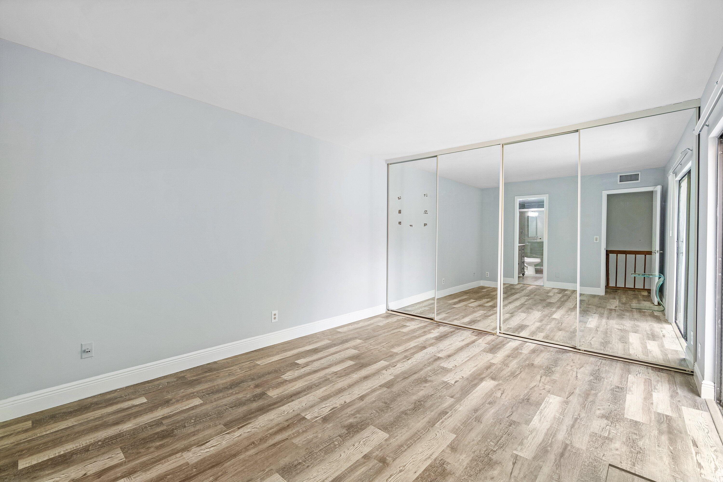 SPANISH WELLS CONDO II - Residential