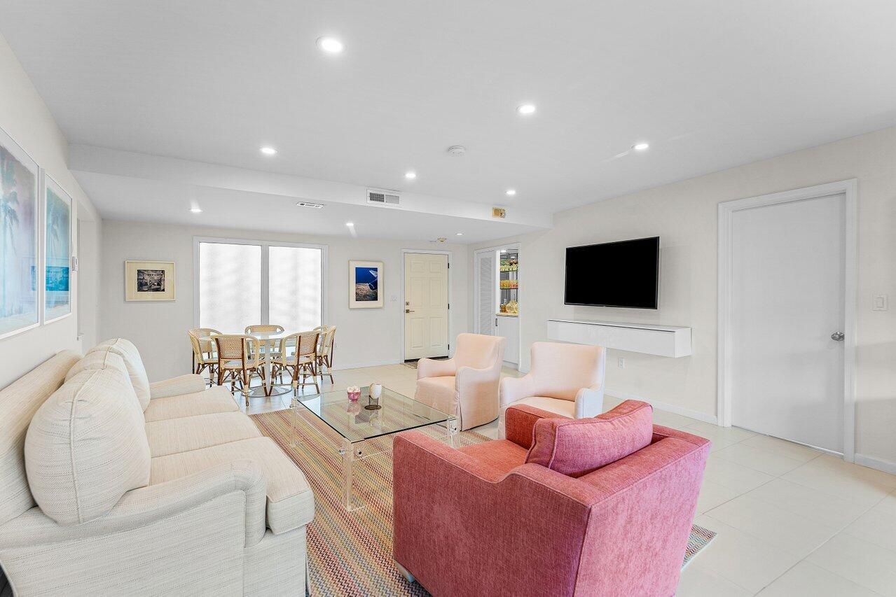 AMBASSADOR SOUTH DEV CORP - Residential Lease