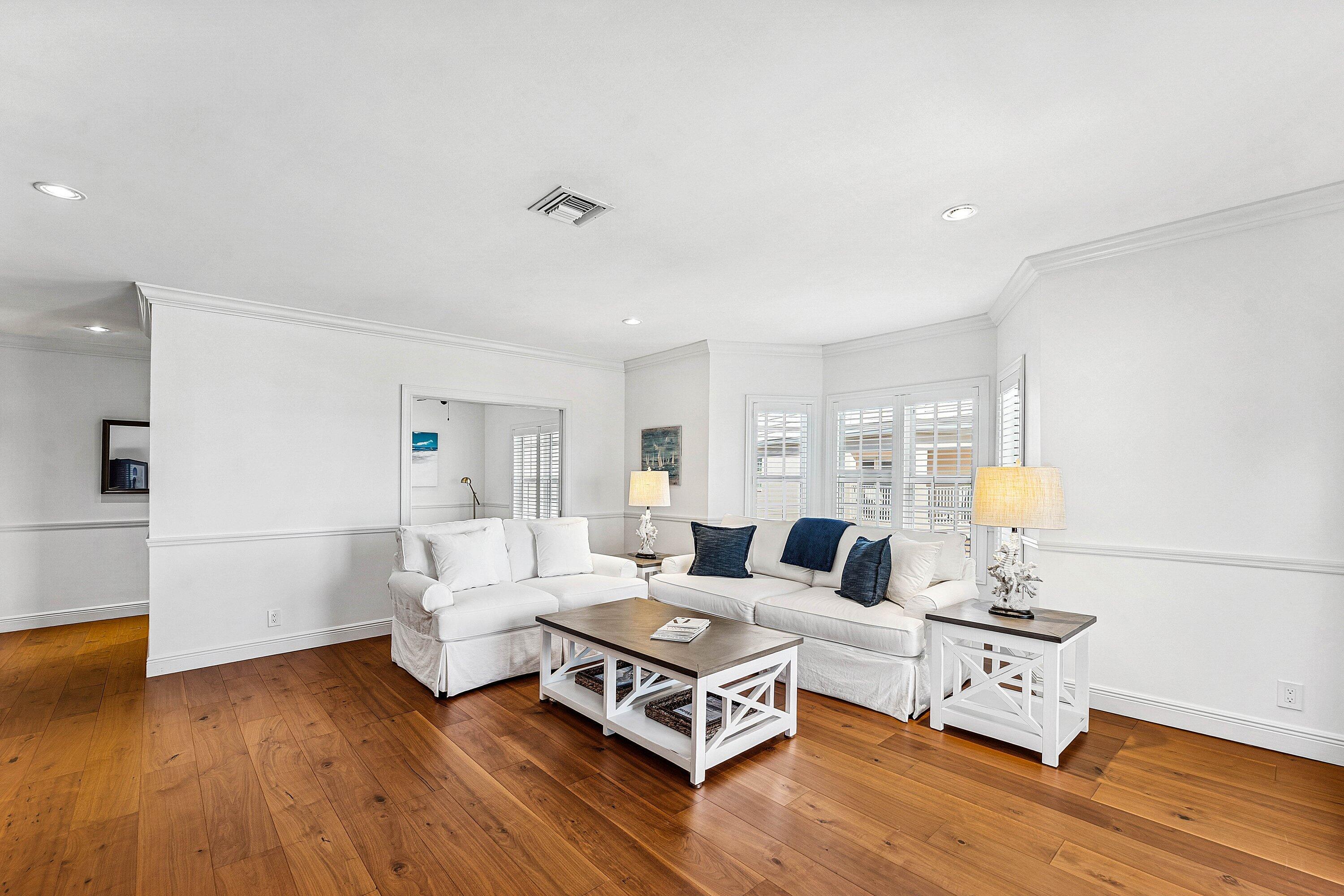 VILLAS OF OCEAN RIDGE - Residential