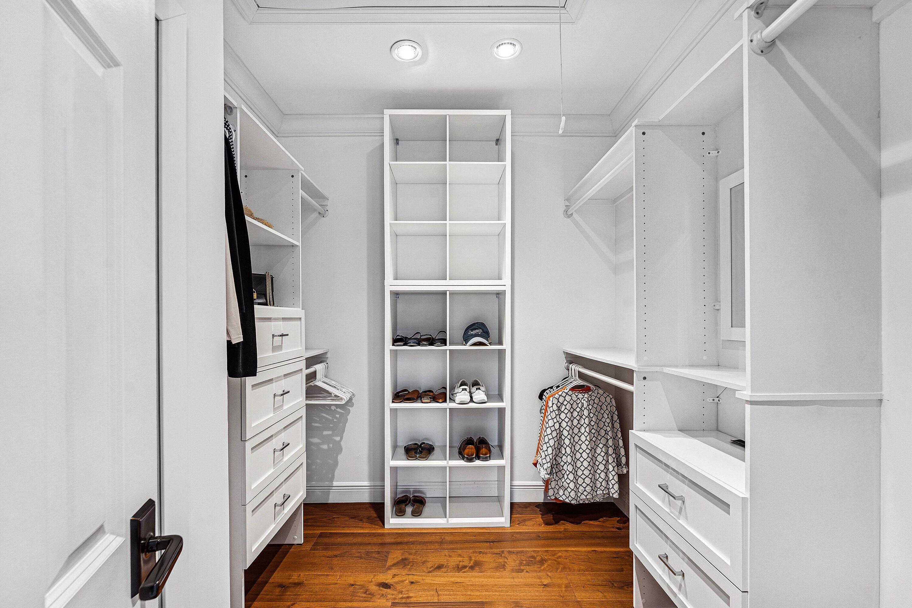 VILLAS OF OCEAN RIDGE - Residential