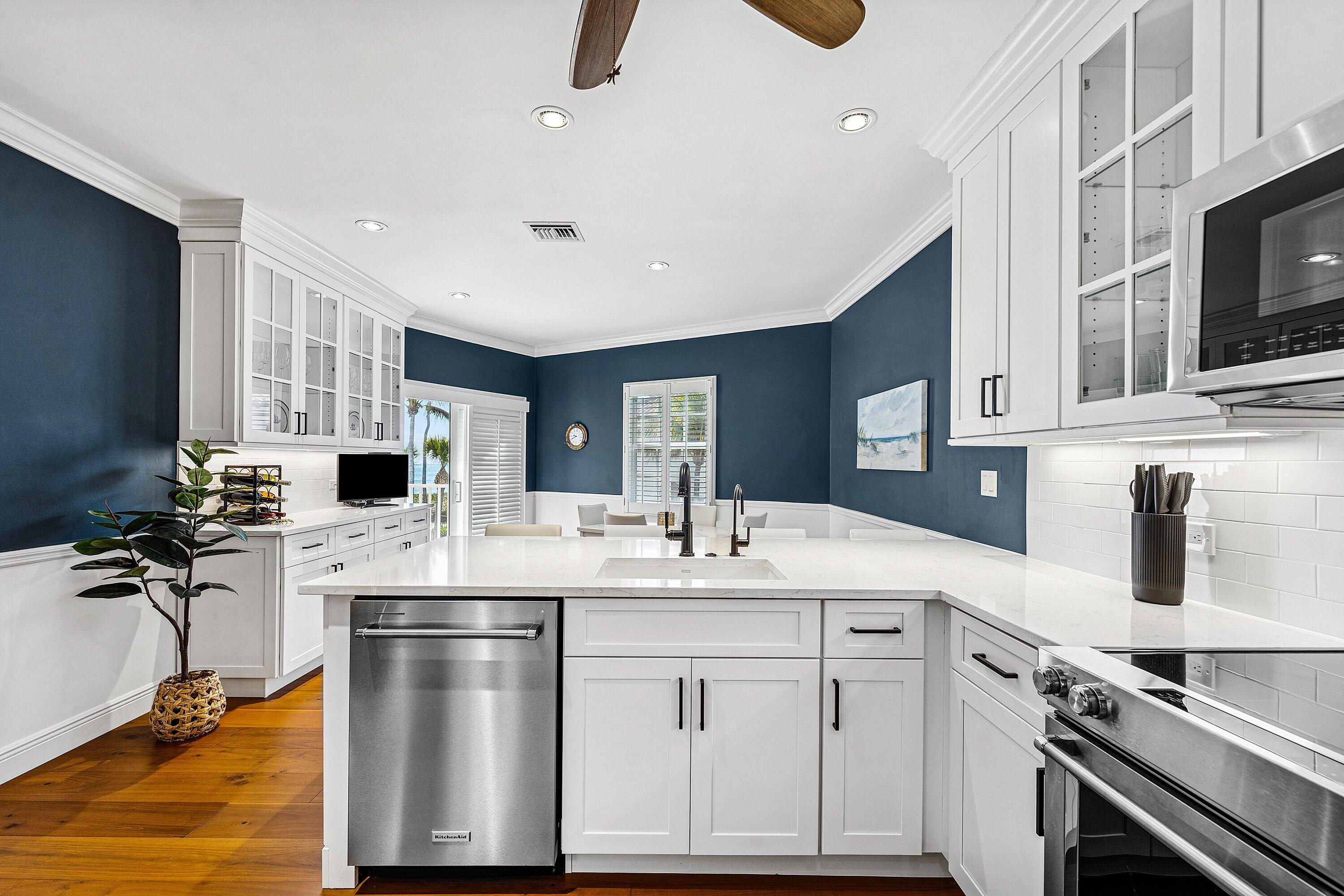 VILLAS OF OCEAN RIDGE - Residential