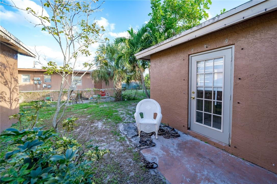 Carver Heights 25-41 B - Residential