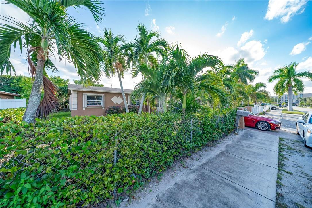 Carver Heights 25-41 B - Residential