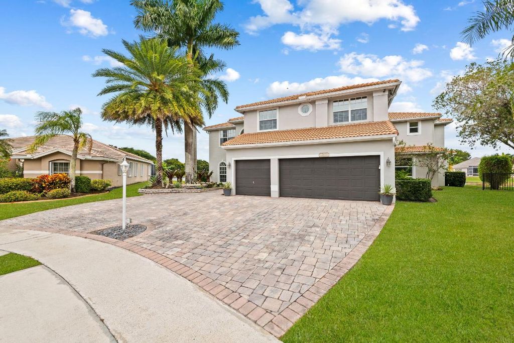Photo of 12570 Yardley Drive, Boca Raton, FL 33428 (MLS # R11158130)