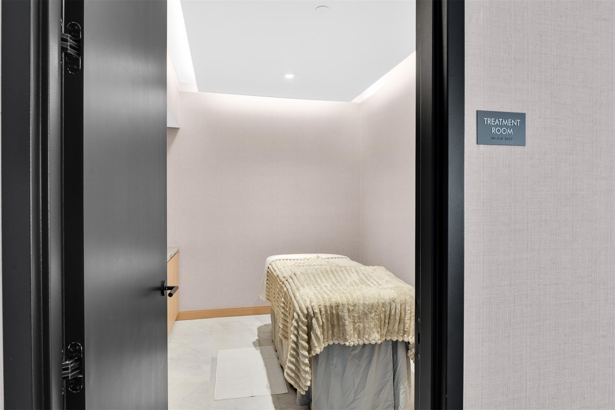 Solemar Beach Condos - Residential