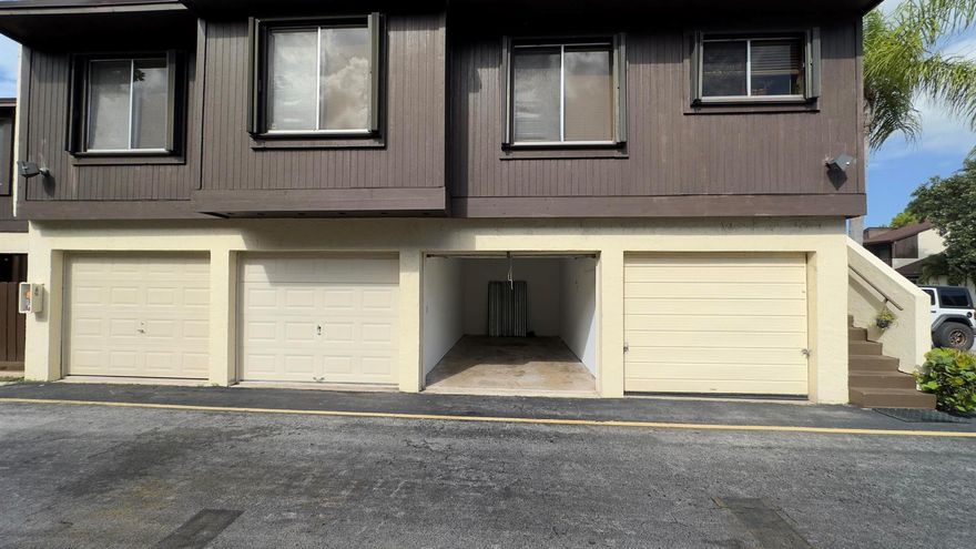 RENOVATED TOWNHOME FEATURING 1193 SQ FEET THREE BEDROOMS, AND ONE AND A HALF BATHS. KITCHEN OFFERS ESPRESSO CABINETS WITH GRANITE COUNTERTOPS, ISLAND, AND STAINLESS APPLIANCES. TILE THROUGHOUT FIRST FLOOR AND WOOD LAMINATE ON SECOND. SLIDERS OPEN TO A LARGE SCREENED-IN PATIO. ONE CAR GARAGE AND ONE ASSIGNED PARKING PLACE PLUS ADDITIONAL GUEST PARKING. PET FRIENDLY. WATER INCLUDED.