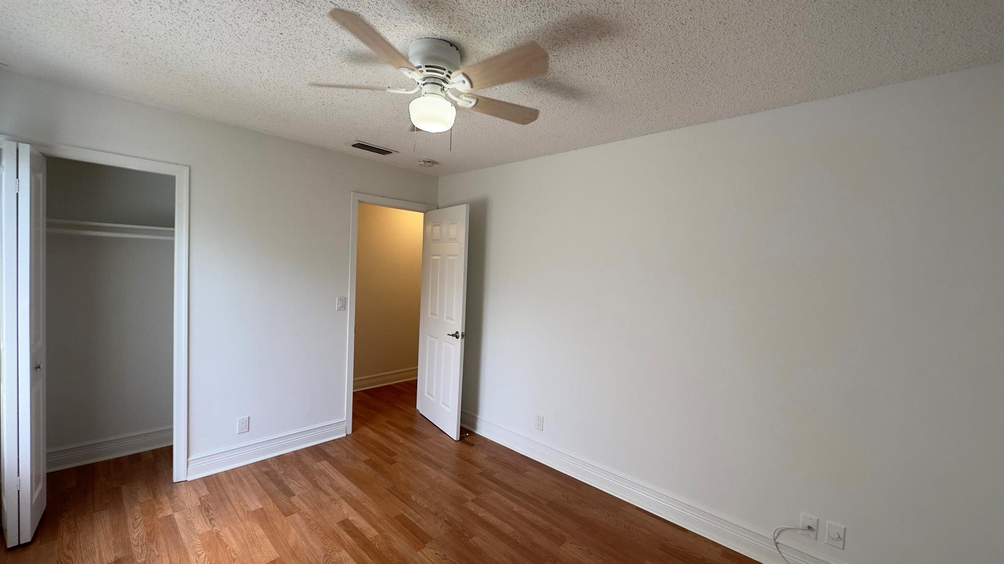 FOREST CONDO - Residential Lease