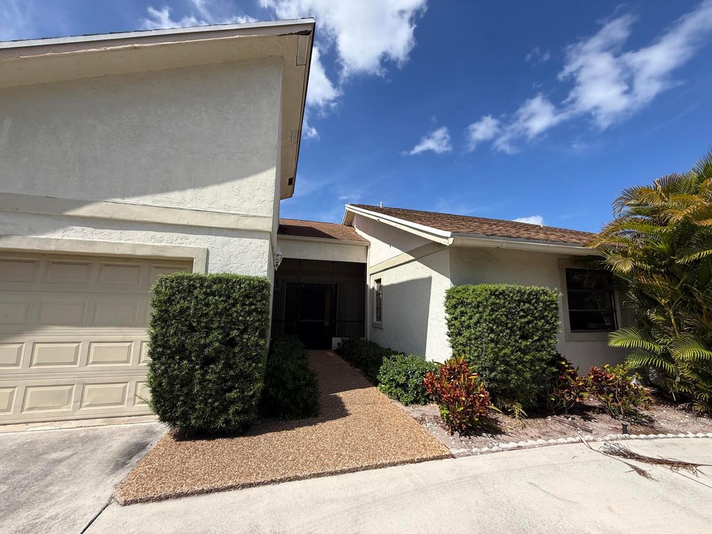 Photo of 71 Laredo Lane, Boca Raton, FL 33487 (MLS # F10542333)