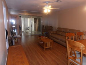 CAMELOT VILLAGE SEC 1 - Residential Lease