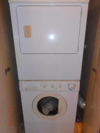 CAMELOT VILLAGE SEC 1 - Residential Lease