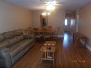 CAMELOT VILLAGE SEC 1 - Residential Lease