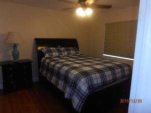 CAMELOT VILLAGE SEC 1 - Residential Lease