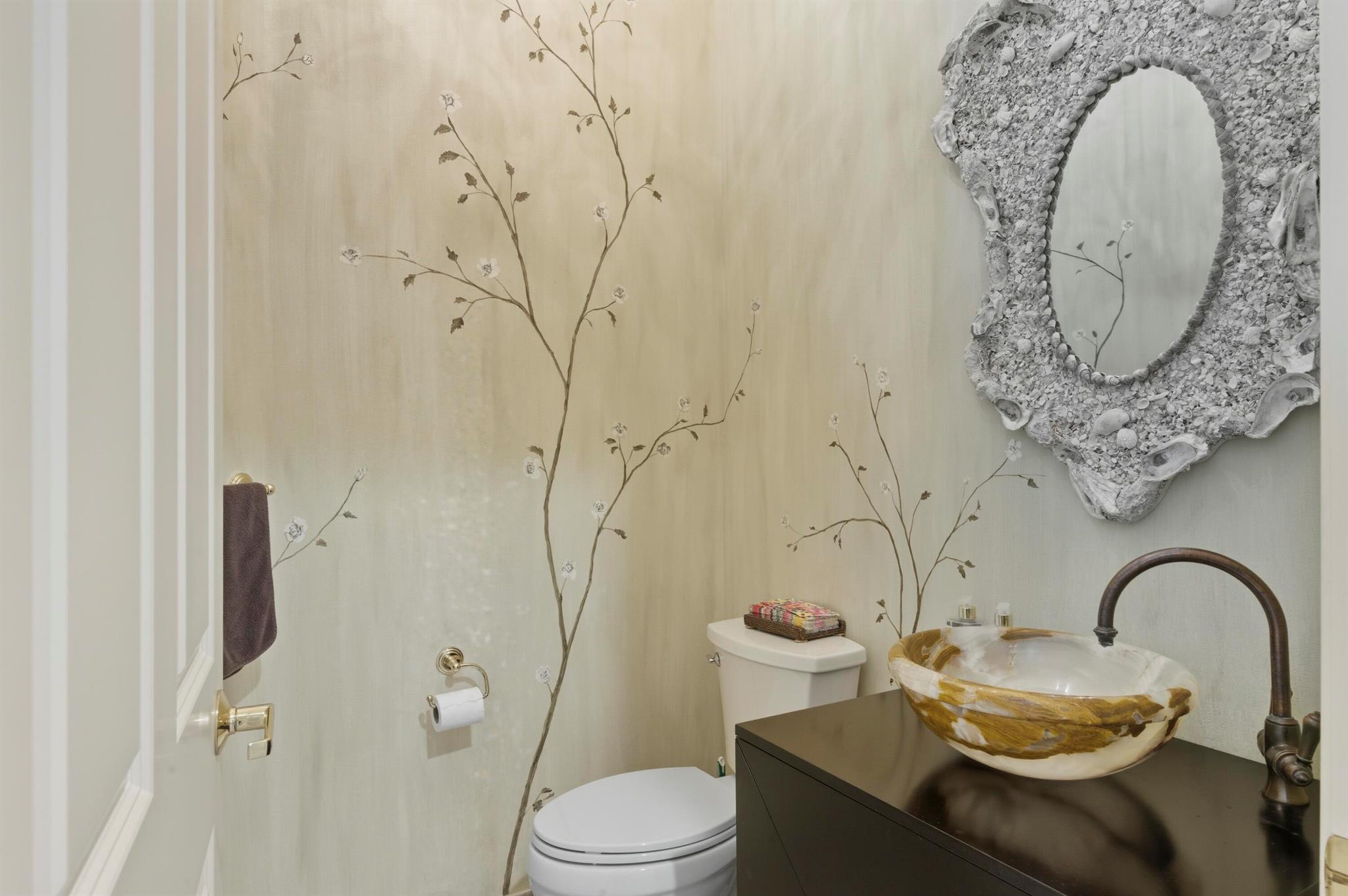 MIRASOL PARS H AND I - Residential