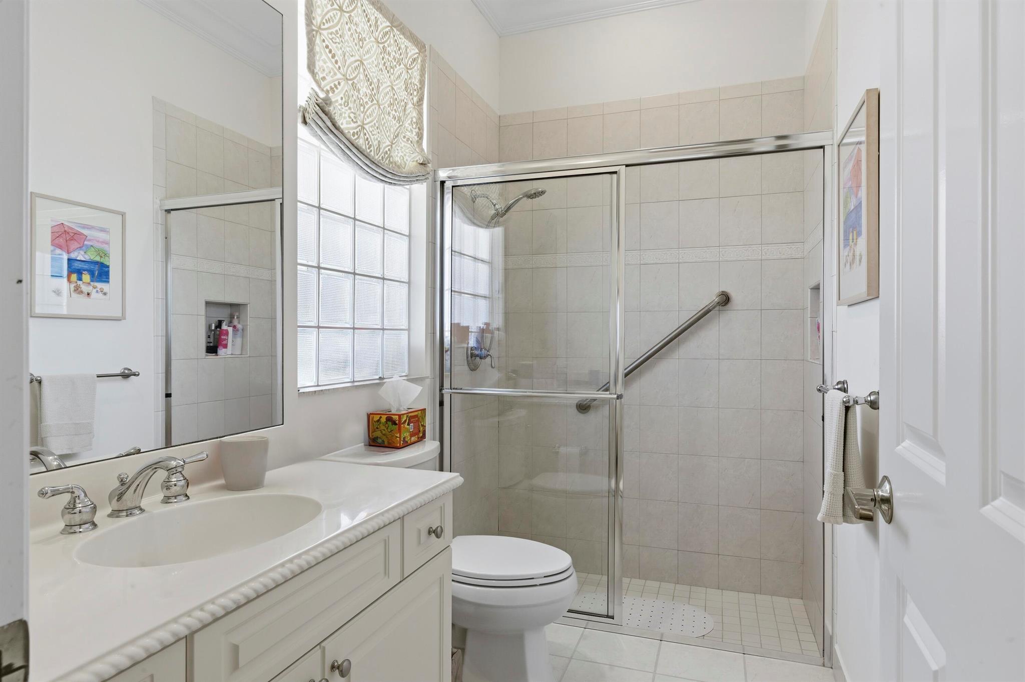 MIRASOL PARS H AND I - Residential