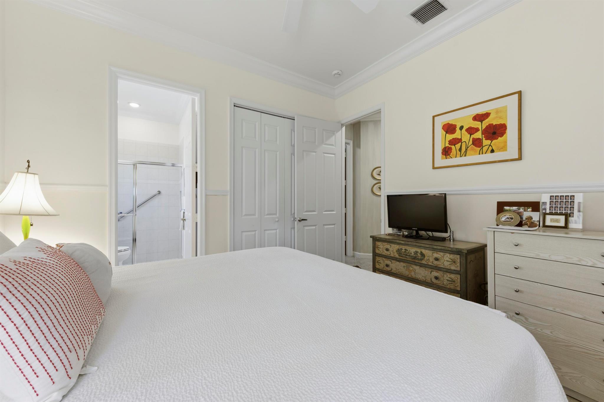 MIRASOL PARS H AND I - Residential