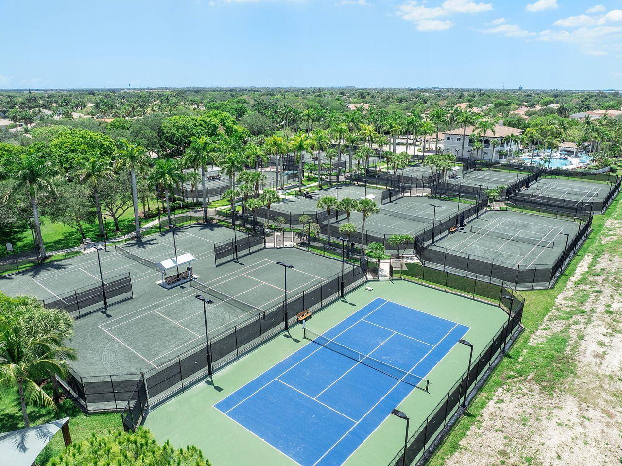 HERON BAY /THE FAIRWAYS - Residential