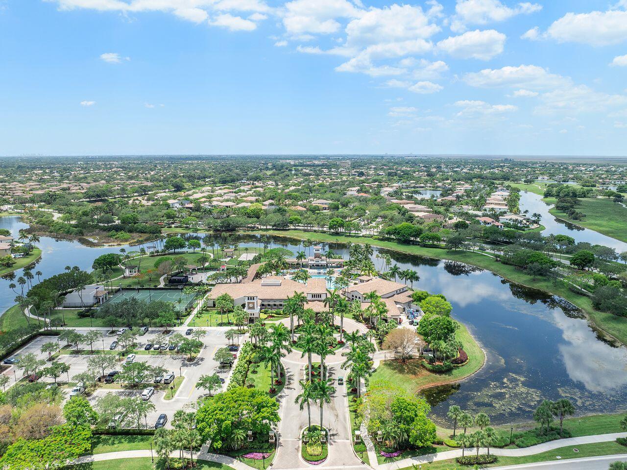 HERON BAY /THE FAIRWAYS - Residential