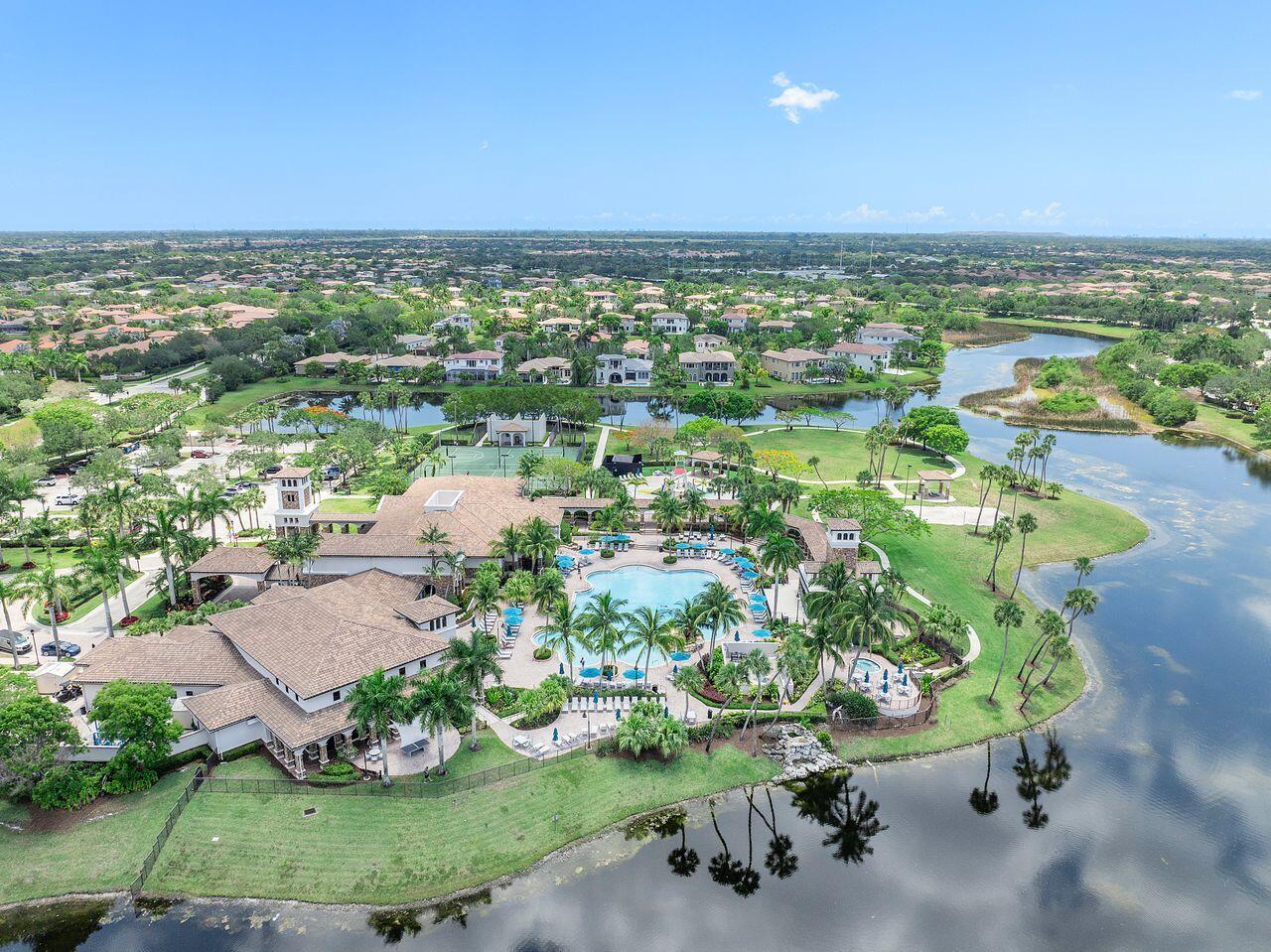 HERON BAY /THE FAIRWAYS - Residential