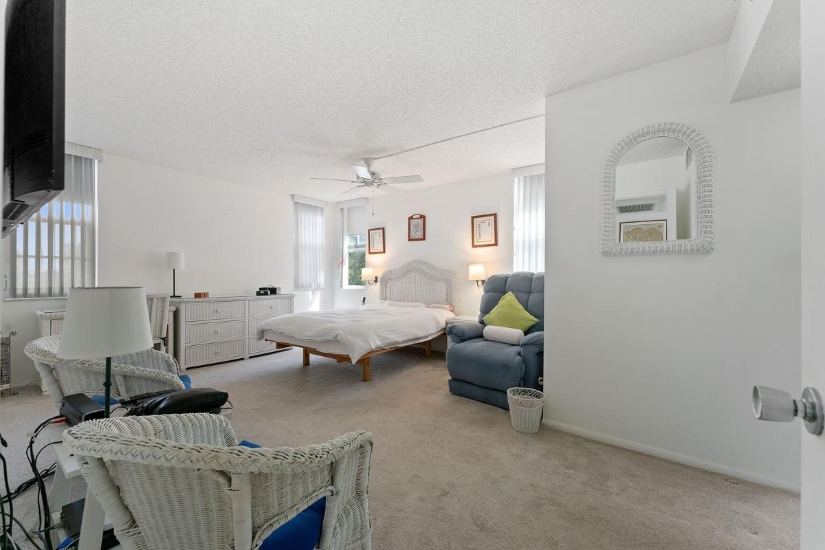 Bldg. # 52 - Residential