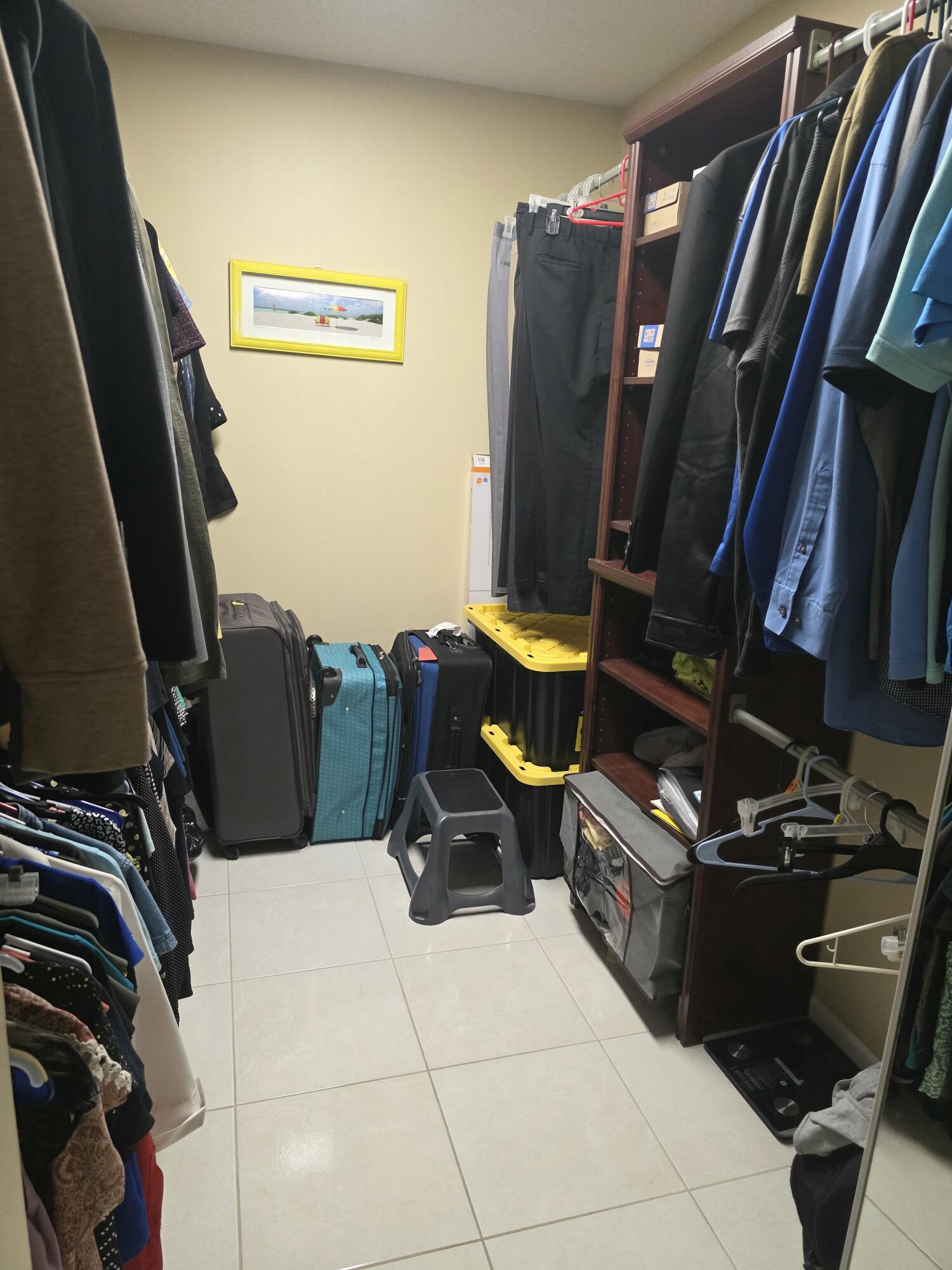 CARRARA VILLAGE CONDO - Residential