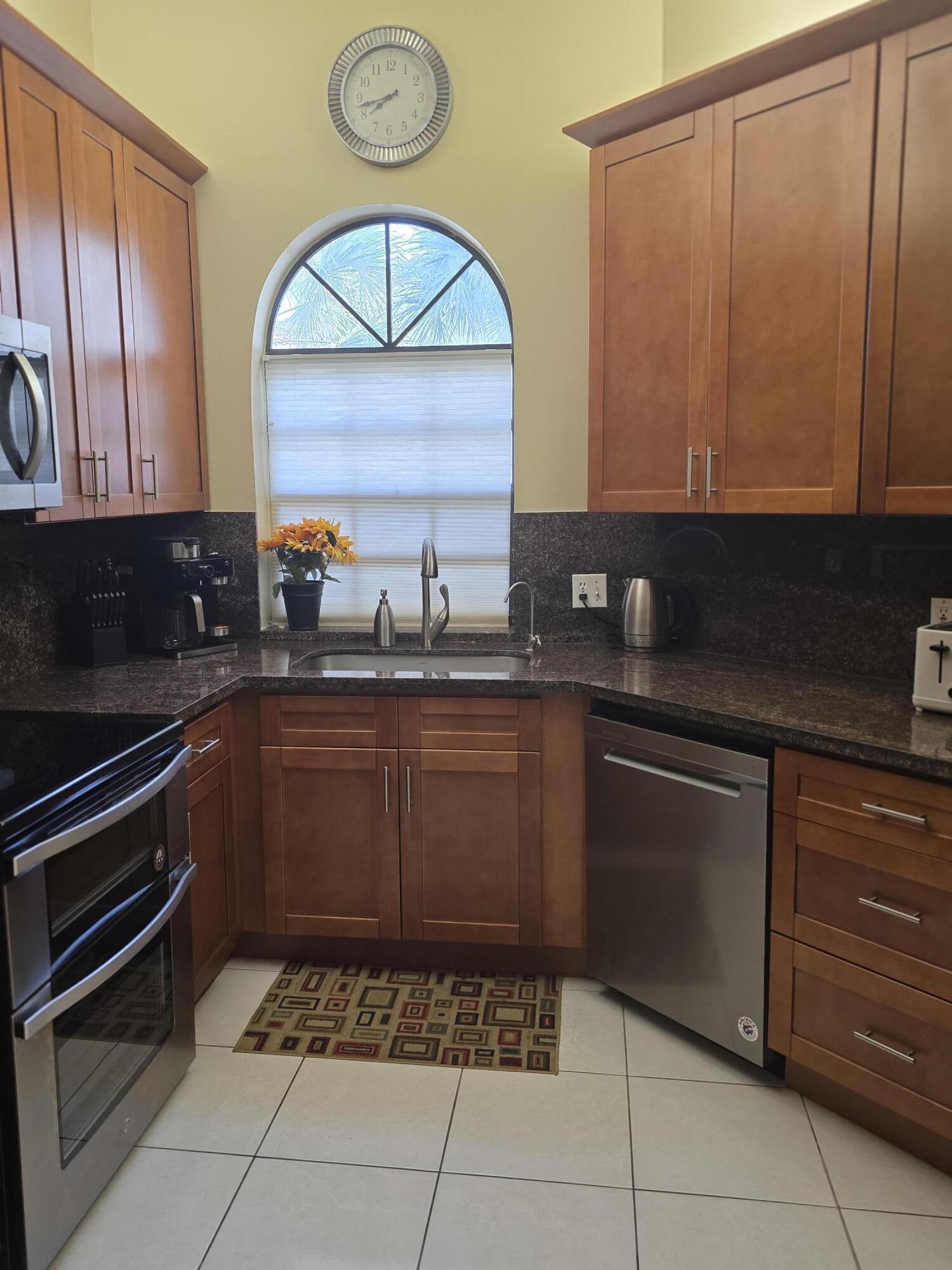 CARRARA VILLAGE CONDO - Residential