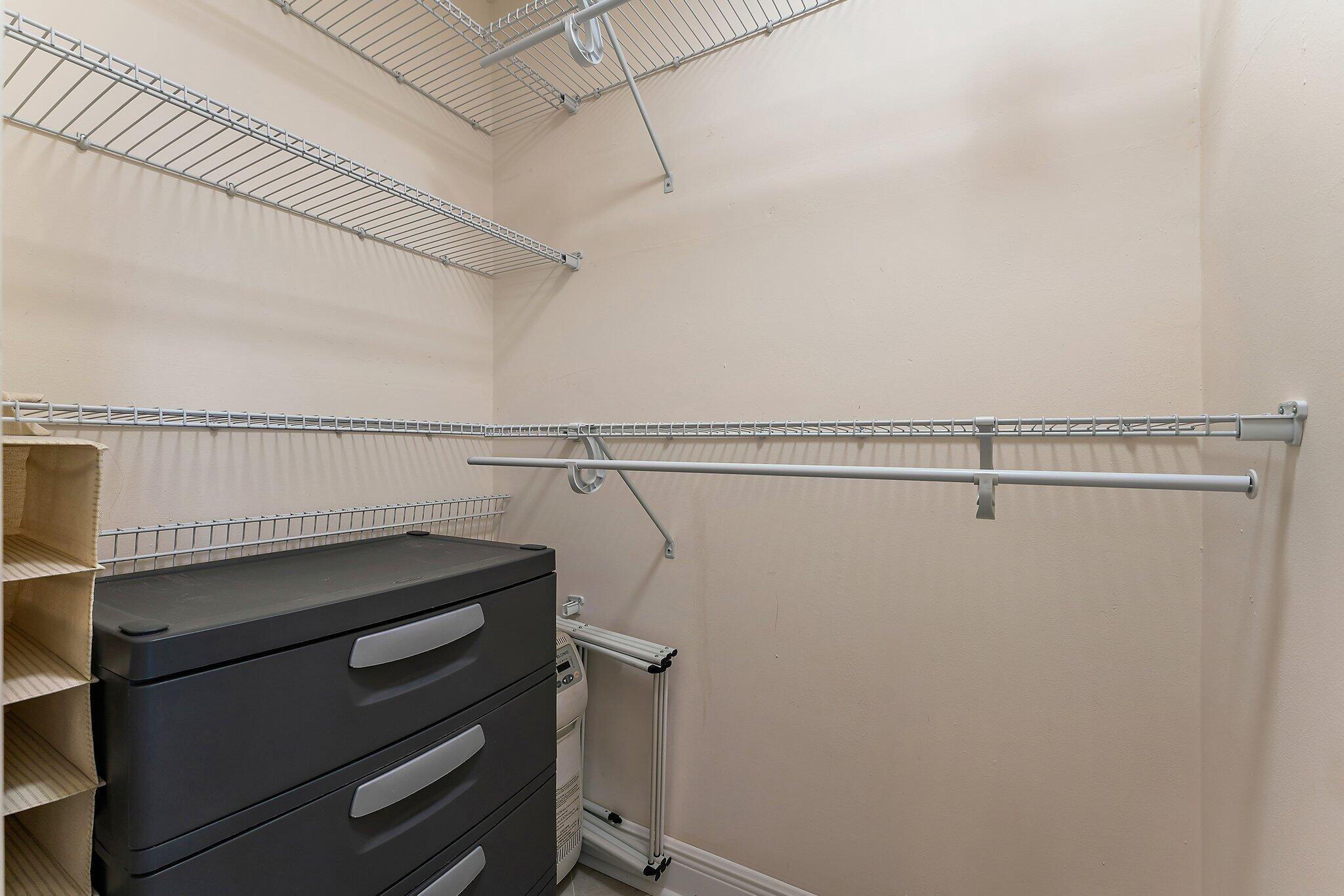 Palm Beach Shores Apartments - Residential