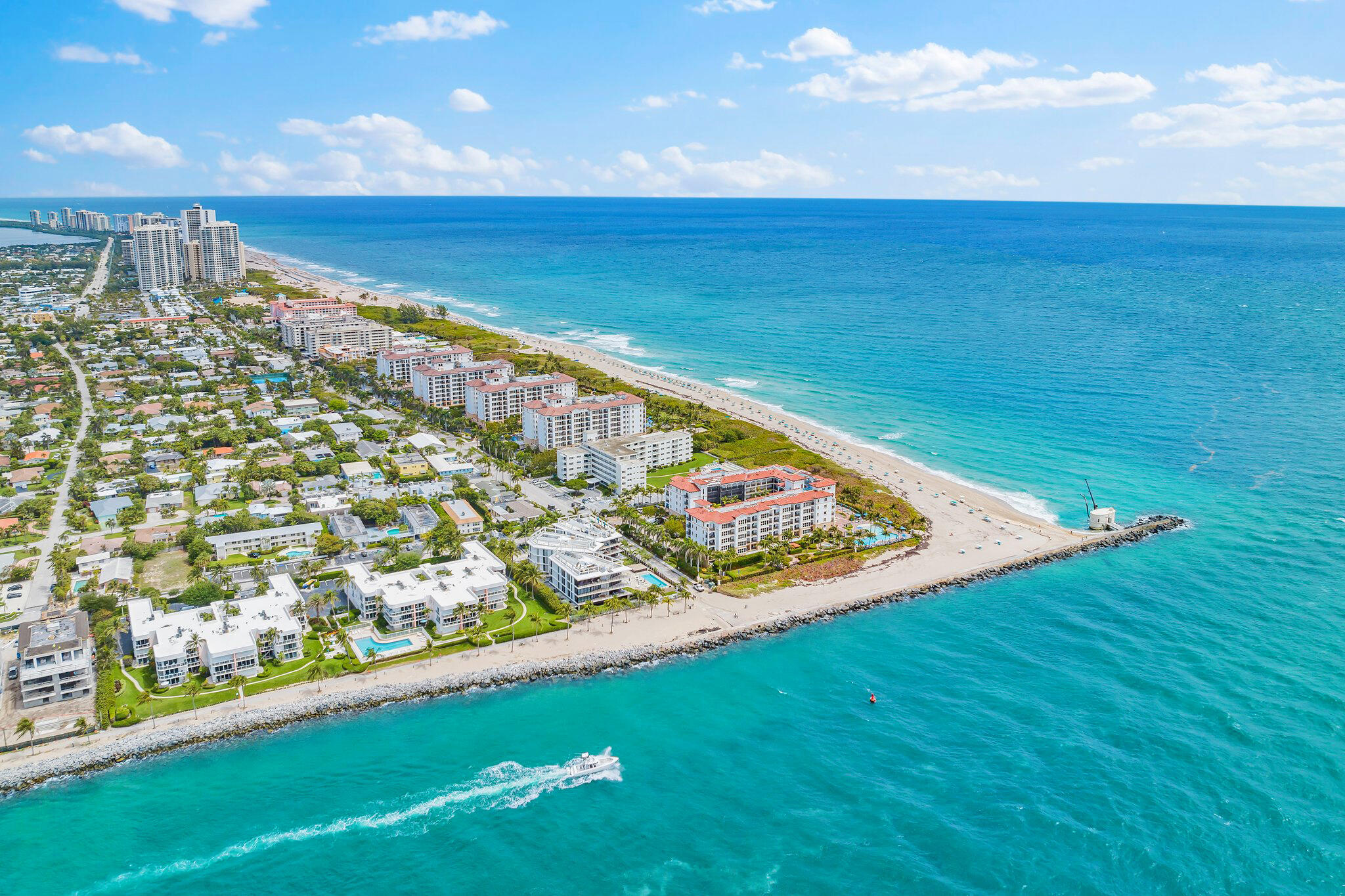 Palm Beach Shores Apartments - Residential