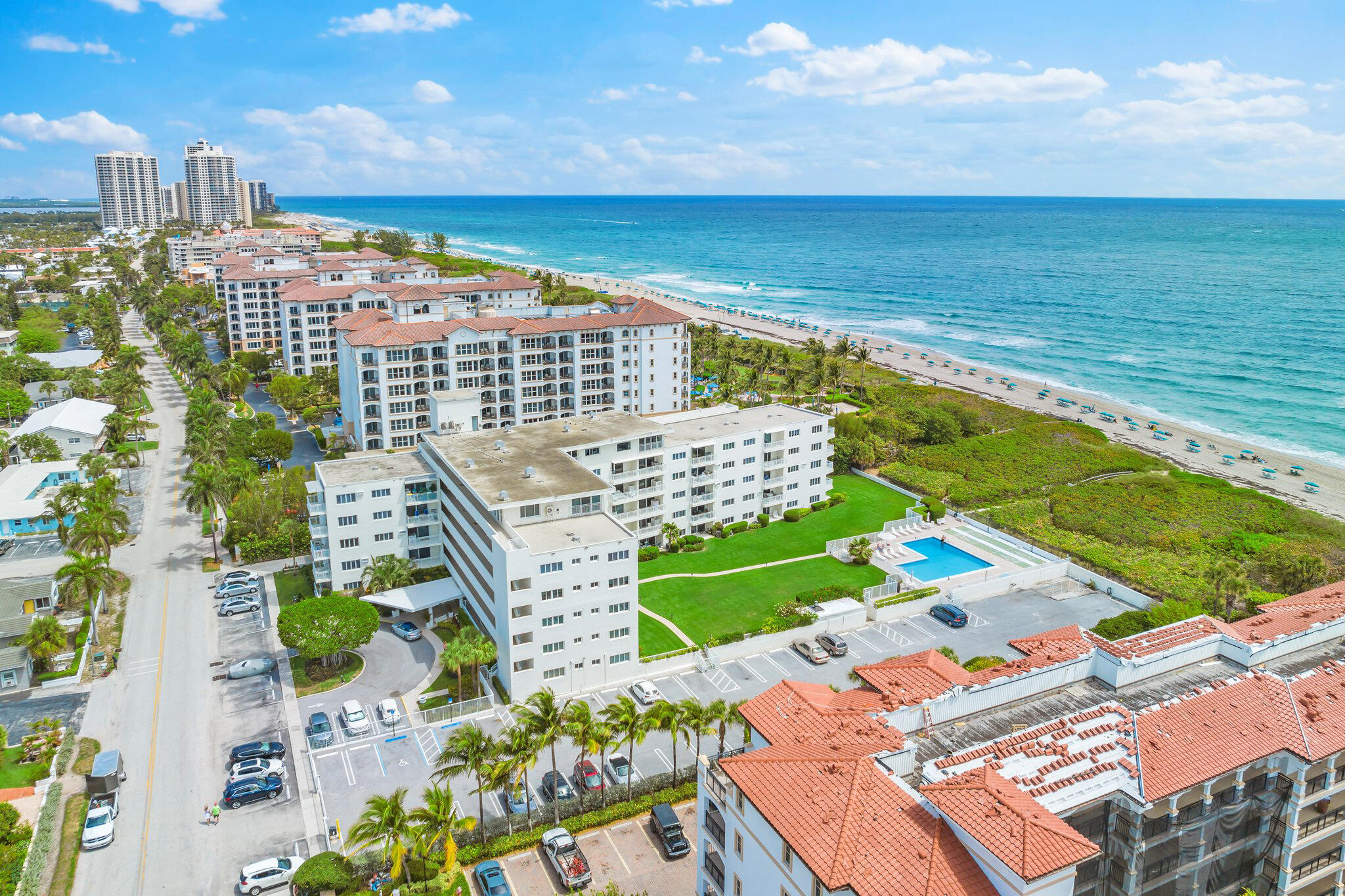Palm Beach Shores Apartments - Residential