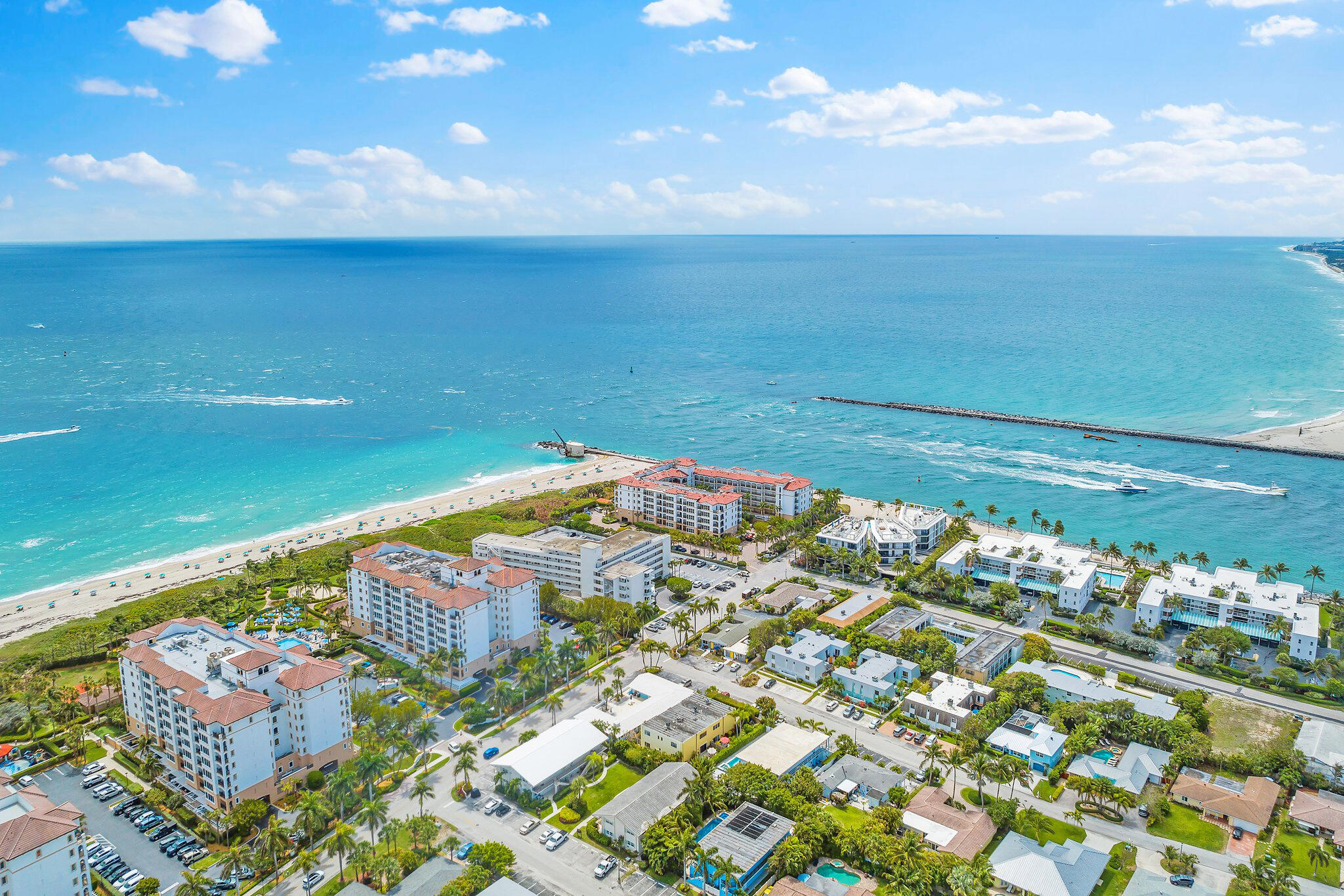 Palm Beach Shores Apartments - Residential