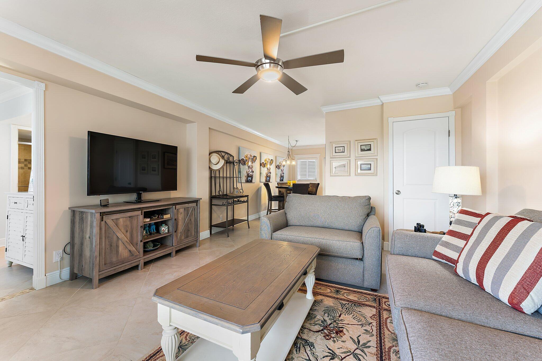 Palm Beach Shores Apartments - Residential