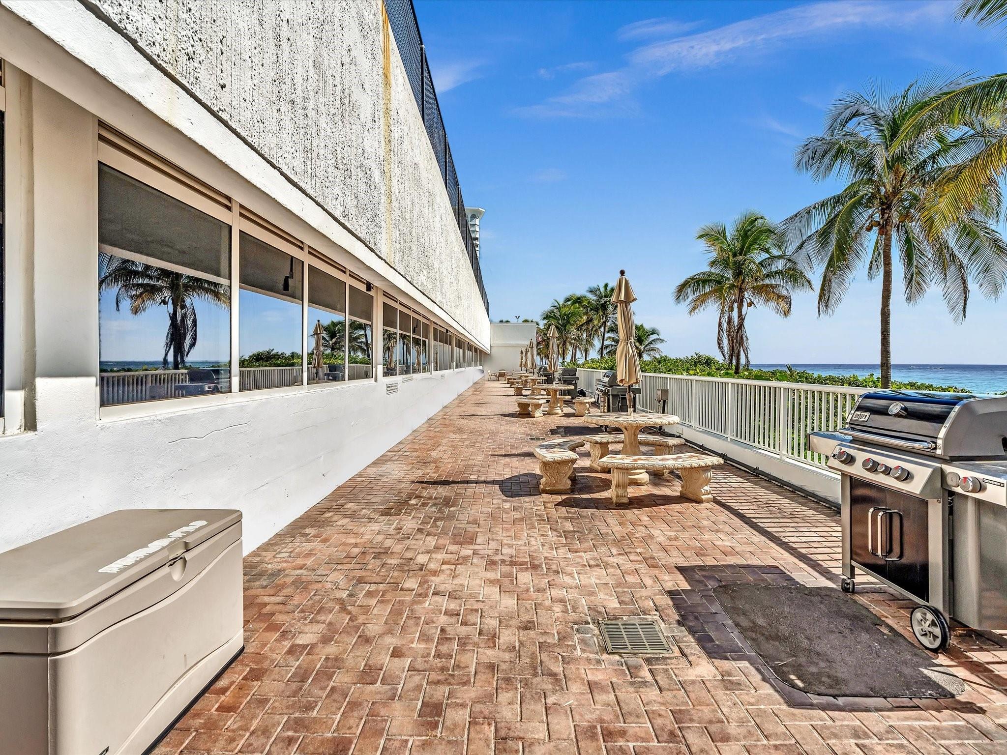 The Renaissance Of Pompan - Residential Lease
