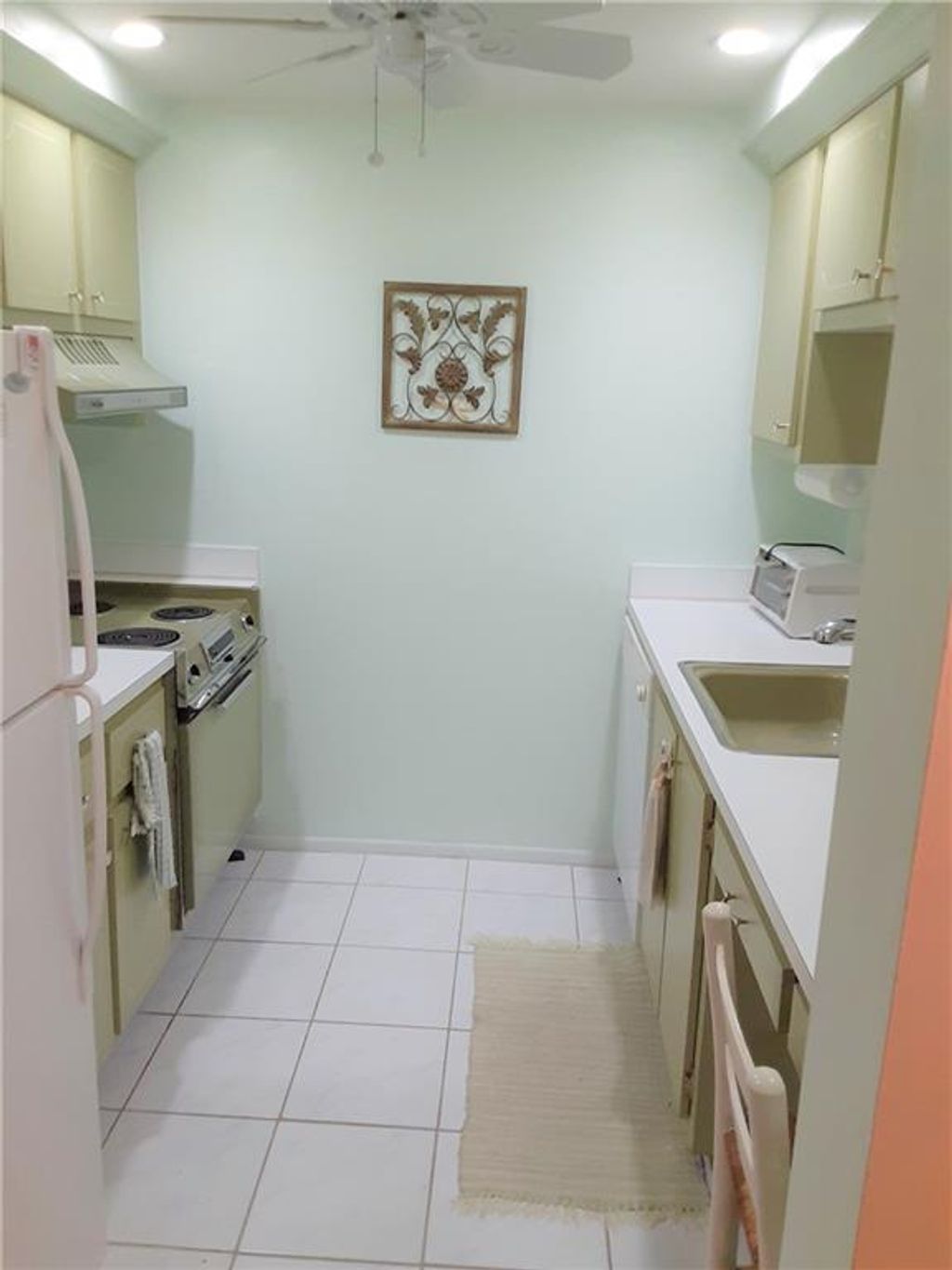 Photo of 777 S Federal Hwy #RP108, Pompano Beach, FL 33062 (MLS # F10291124)