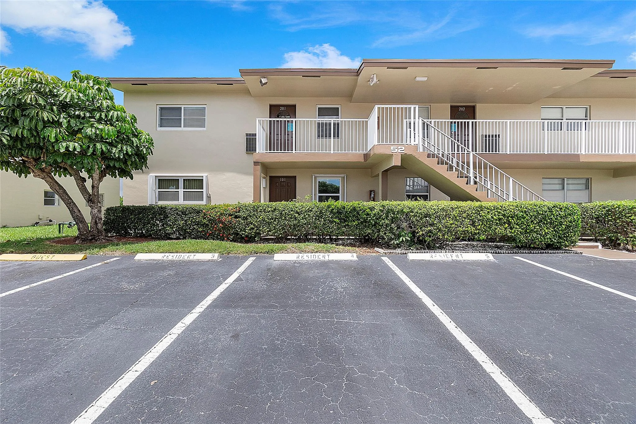 7855 NW 5th Ct Unit 101