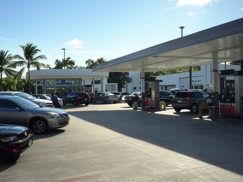 GAS STATION Miami FL 33000