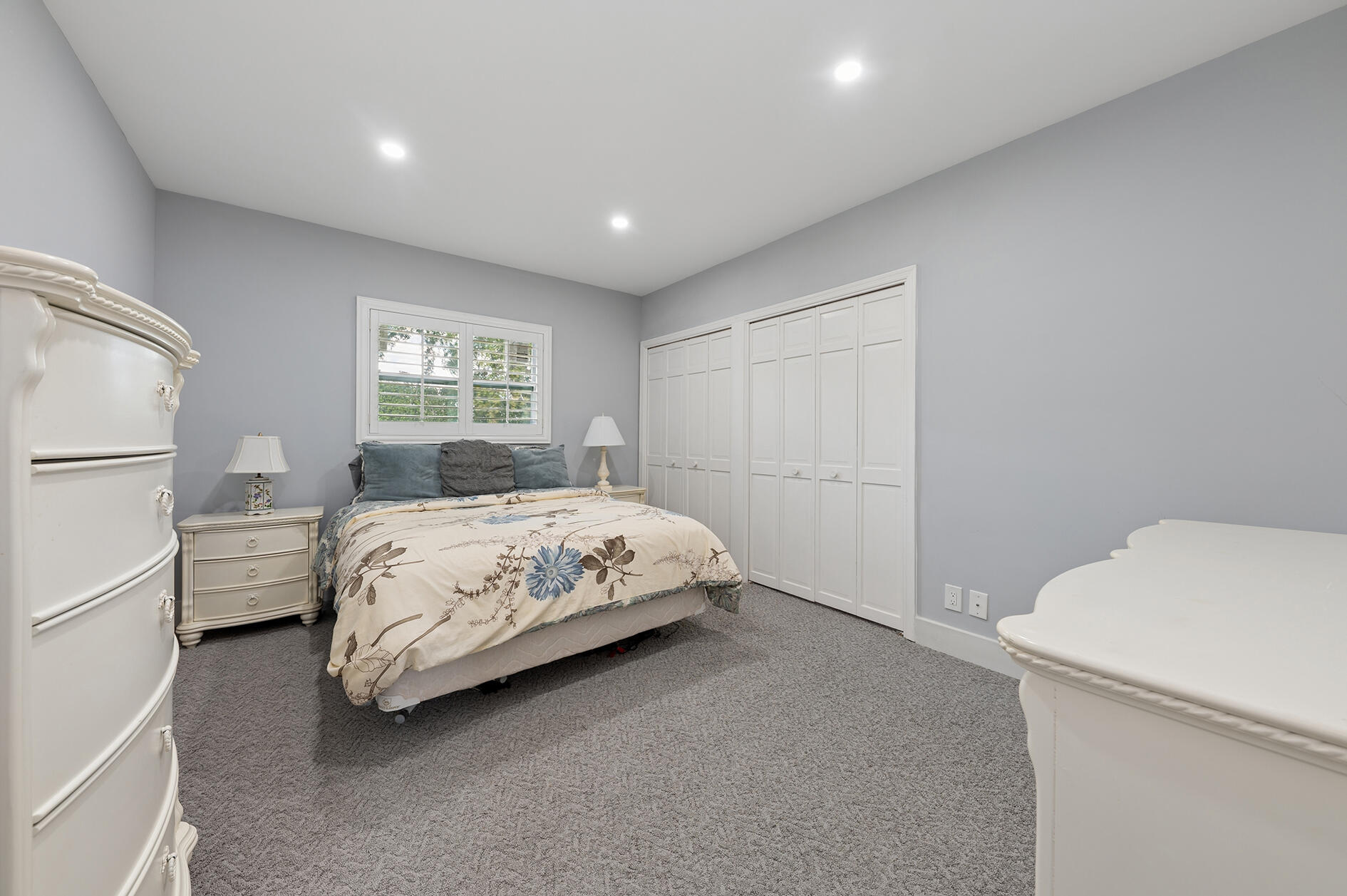 LAKE SHORE ESTATES - Residential