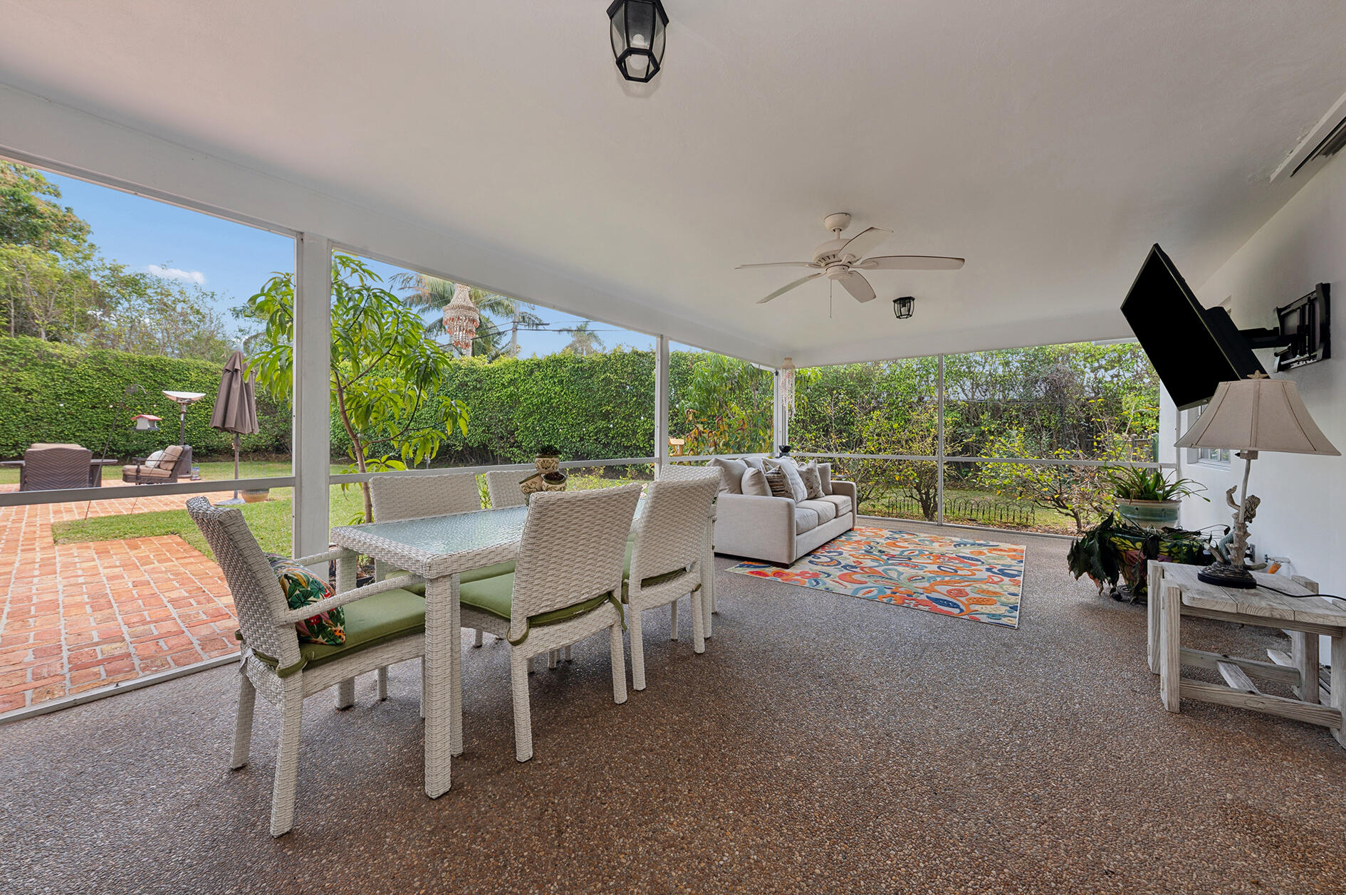 LAKE SHORE ESTATES - Residential